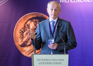 Markus Scharber: Organische Solarzelle – Herausforderungen und Perspektiven
