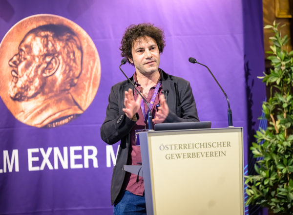 Kareem Elsayad: Uncovering a hidden world of dynamic structure using high resolution optical microspectroscopy: biological and medical implications